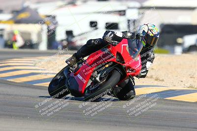 media/Jan-08-2022-SoCal Trackdays (Sat) [[1ec2777125]]/Turn 16 Set 2 (1115am)/